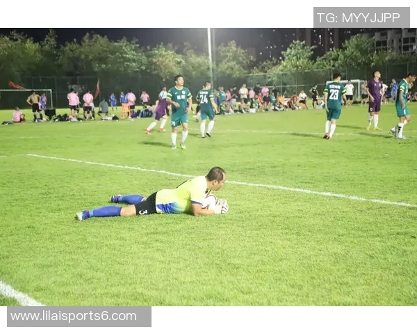 北海足球训练基地助力青少年成长与足球梦想的实现